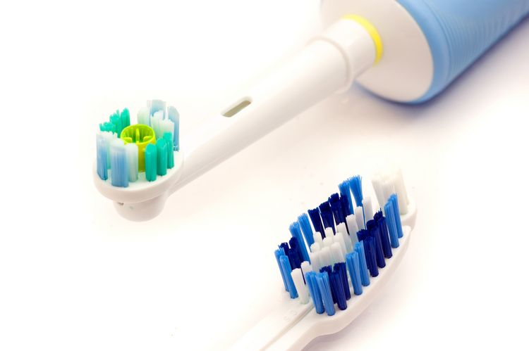 Typy elektrických zubných kefiek