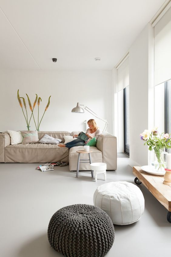 Podlaha z marmolea v obývacím pokoji