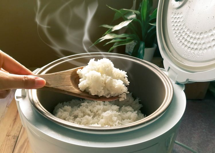 Ryžovar Sencor na rýchlu prípravu ryže