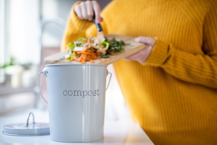 Čo patrí do kompostu?