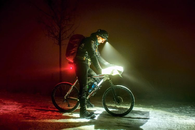 Svetlo na cyklistickú prilbu