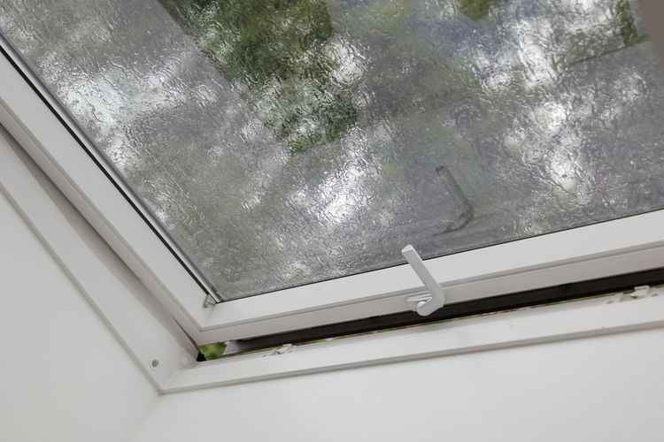 Strešné okno – dažďový senzor