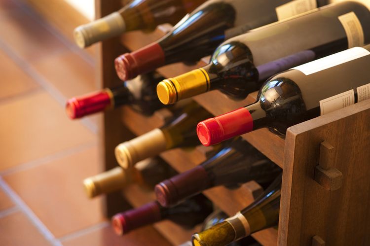 Ako vybrať stojan na víno?