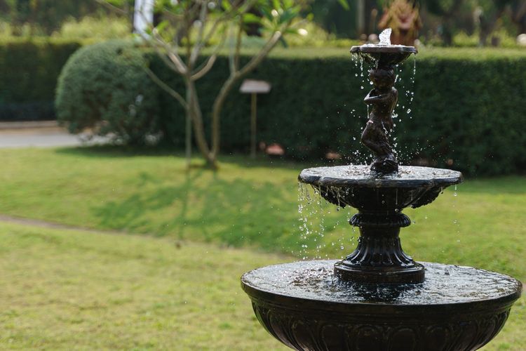 Ako vybrať záhradnú fontánu?