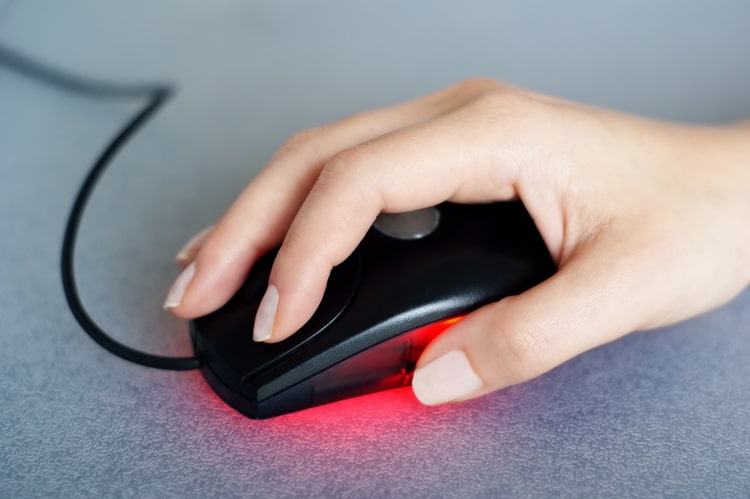 Káblová počítačová myš k PC