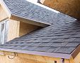 Zateplenie šikmej strechy medzi, pod alebo nad krokvami – postup