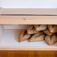 Ako skladovať pečivo? Najlepšie chlebníky do kuchyne podľa recenzií a testov sú od Tescomy a Tupperware