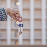 Povinnosti pri kúpe a po predaji bytu: daň, uvoľnenie bytu po predaji